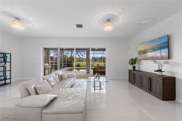 21550 Berwhich RUN, Estero, FL 33928