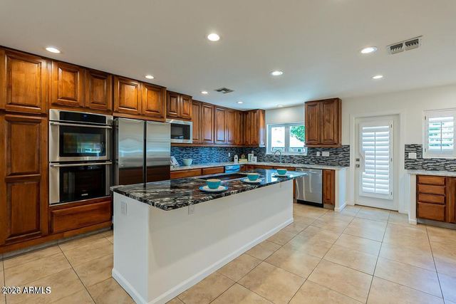 6413 N 85th Street, Scottsdale, AZ 85250