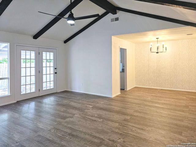 6606 Lake Glen, San Antonio, TX 78244