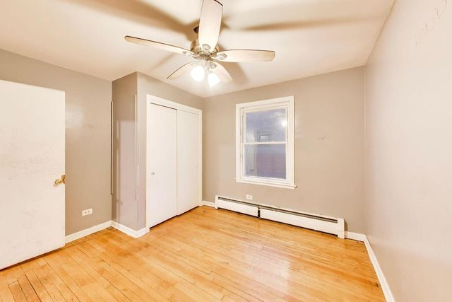 5160 W Sunnyside Avenue, Chicago, IL 60630