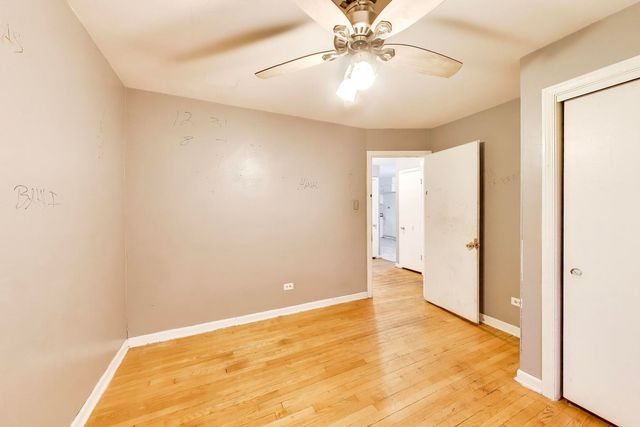 5160 W Sunnyside Avenue, Chicago, IL 60630