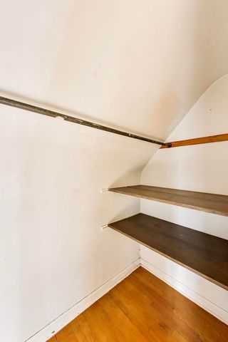 5160 W Sunnyside Avenue, Chicago, IL 60630