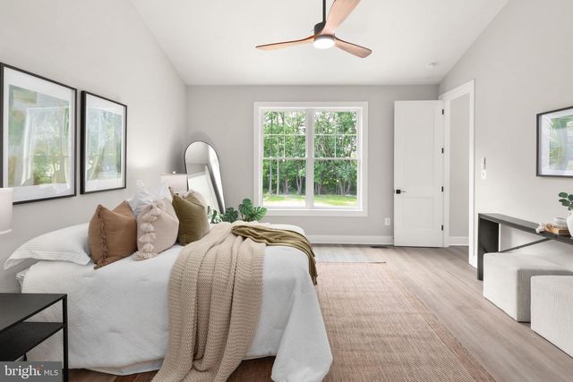 2434 LODGE FARM RD, Sparrows Point, MD 21219
