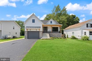 2434 LODGE FARM RD, Sparrows Point, MD 21219