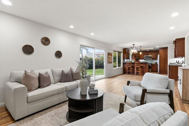 216 Cheltenham Place, San Jose, CA 95139