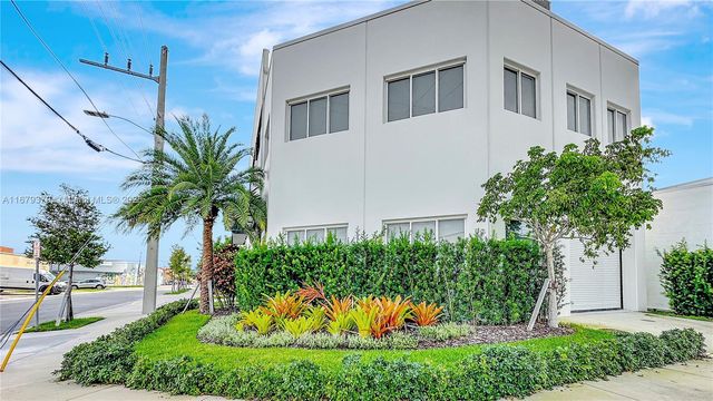 6700 NE 2nd Ct 4, Miami, FL 33138