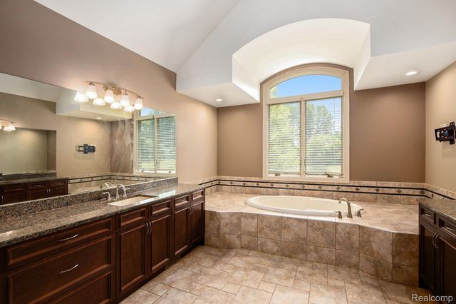 8670 Country Manor Drive, Bruce Township, MI 48065