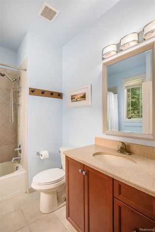 8670 Country Manor Drive, Bruce Township, MI 48065