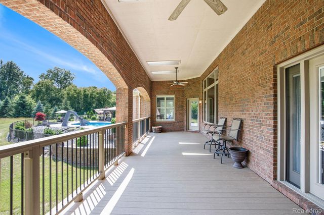 8670 Country Manor Drive, Bruce Township, MI 48065