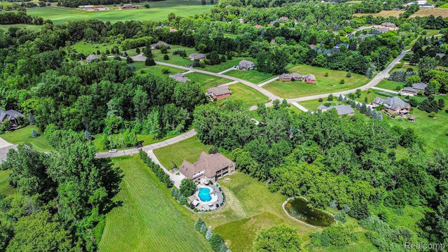 8670 Country Manor Drive, Bruce Township, MI 48065