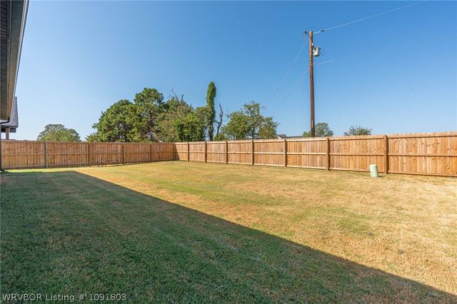 515 Waggoner Lane, Barling, AR 72923