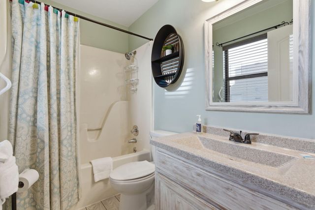 6 Treehouse Lane 1, Branson, MO 65616