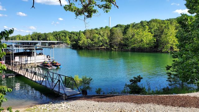 6 Treehouse Lane 1, Branson, MO 65616