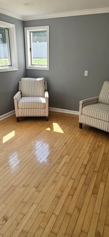38 Raven Rd, Dracut, MA 01826