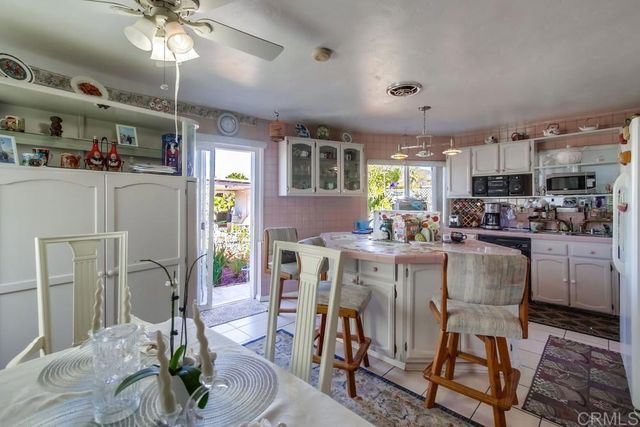 6060 Cowles Mountain Boulevard, La Mesa, CA 91942