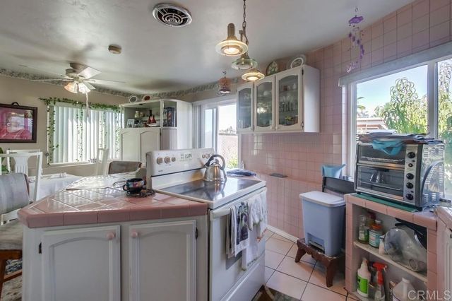 6060 Cowles Mountain Boulevard, La Mesa, CA 91942