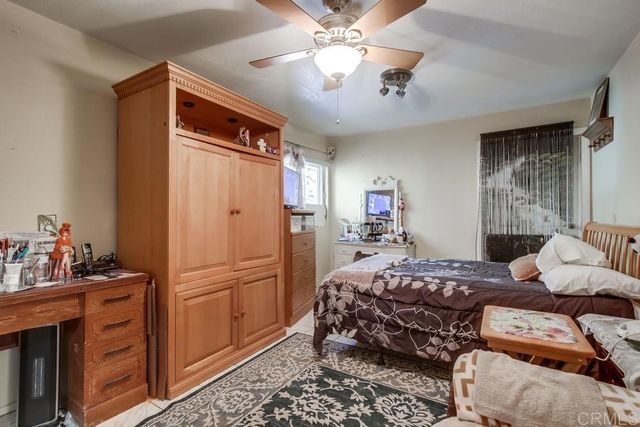 6060 Cowles Mountain Boulevard, La Mesa, CA 91942