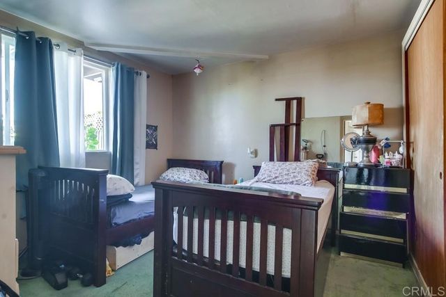 6060 Cowles Mountain Boulevard, La Mesa, CA 91942