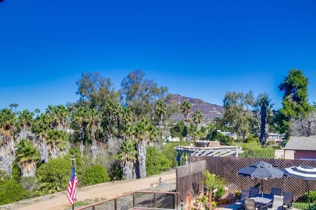 6060 Cowles Mountain Boulevard, La Mesa, CA 91942