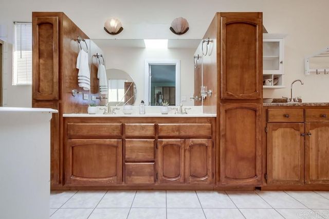 6060 Cowles Mountain Boulevard, La Mesa, CA 91942
