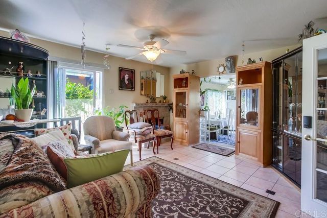 6060 Cowles Mountain Boulevard, La Mesa, CA 91942