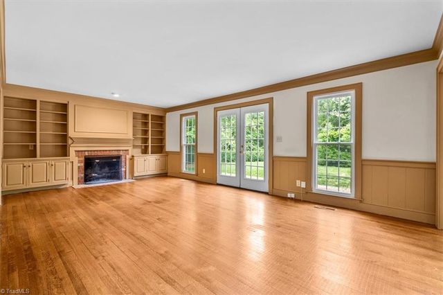 5306 Graycliff Drive, Greensboro, NC 27406