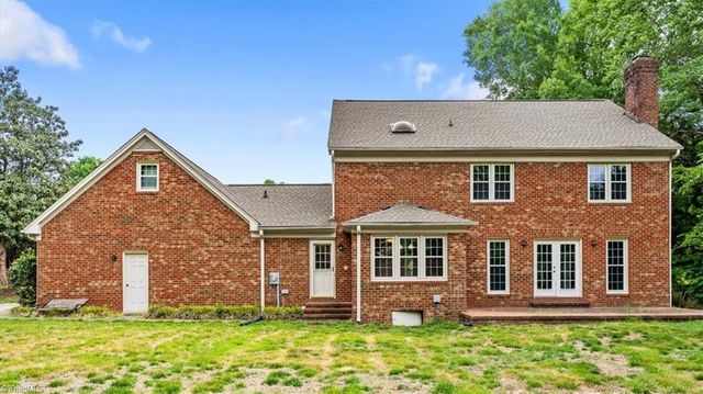 5306 Graycliff Drive, Greensboro, NC 27406