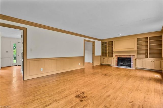 5306 Graycliff Drive, Greensboro, NC 27406