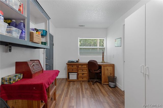 977 S Bea Avenue, Inverness, FL 34452