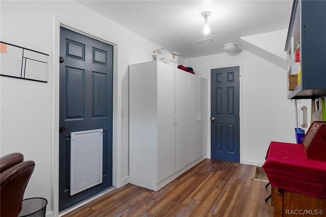 977 S Bea Avenue, Inverness, FL 34452