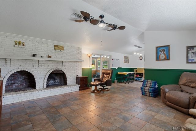 977 S Bea Avenue, Inverness, FL 34452