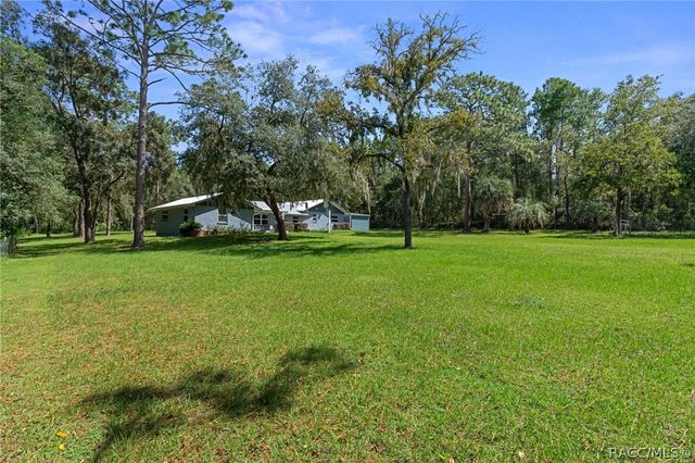 977 S Bea Avenue, Inverness, FL 34452
