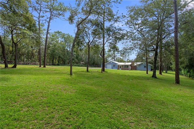 977 S Bea Avenue, Inverness, FL 34452