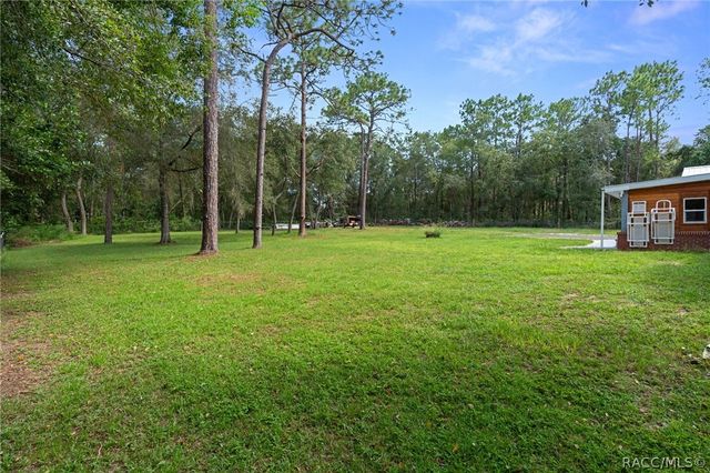 977 S Bea Avenue, Inverness, FL 34452