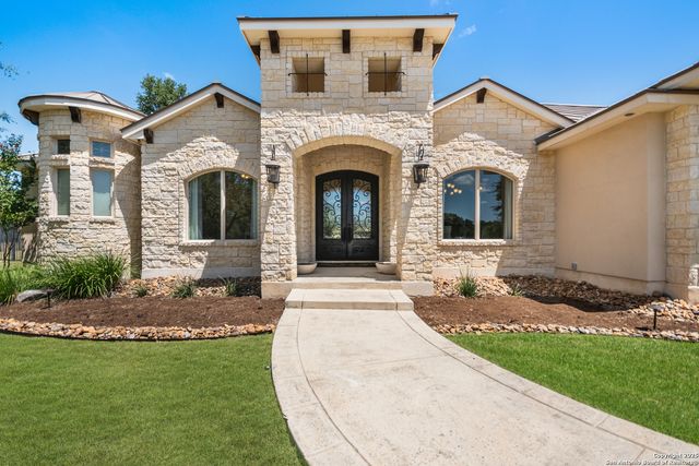 68 Brook Ridge, Fair Oaks Ranch, TX 78015
