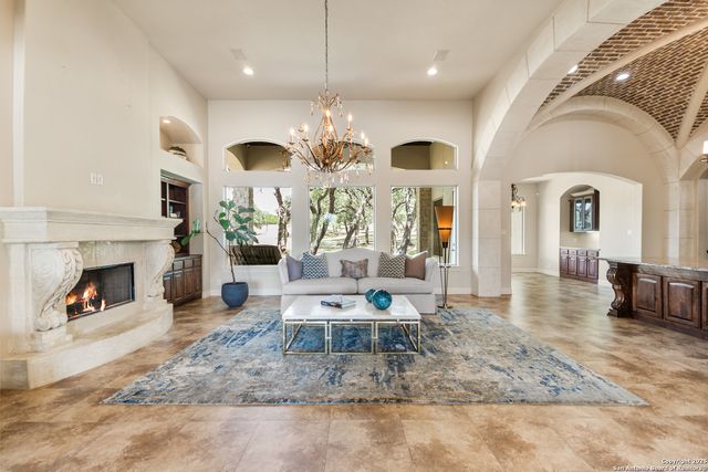 68 Brook Ridge, Fair Oaks Ranch, TX 78015