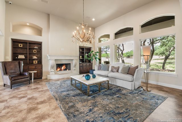 68 Brook Ridge, Fair Oaks Ranch, TX 78015