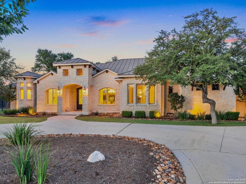 68 Brook Ridge, Fair Oaks Ranch, TX 78015