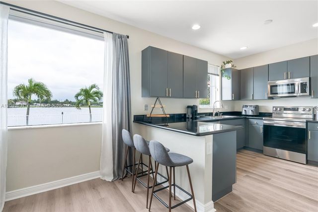 13724 SW 52nd Street, Miramar, FL 33027