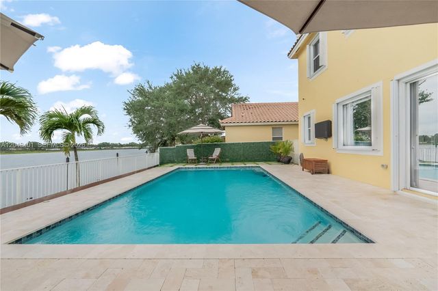 13724 SW 52nd Street, Miramar, FL 33027