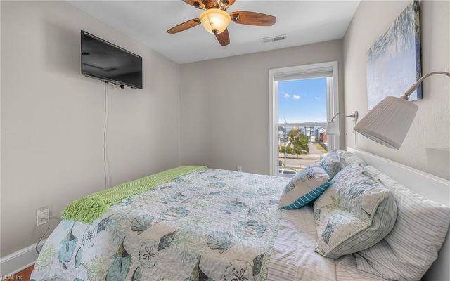 785 W Ocean View AVE, Norfolk, VA 23503