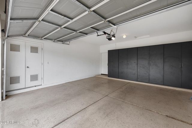 608 W GARY Way, Phoenix, AZ 85041