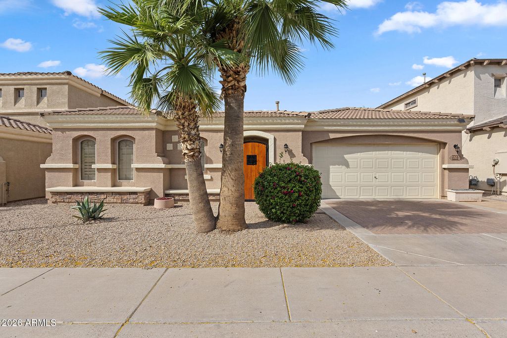 608 W GARY Way, Phoenix, AZ 85041