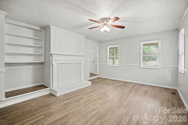304 Julia Drive, Lincolnton, NC 28092