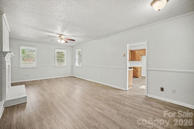 304 Julia Drive, Lincolnton, NC 28092