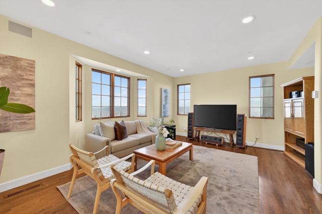 17599 Montebello Road, Cupertino, CA 95014