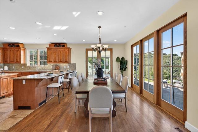 17599 Montebello Road, Cupertino, CA 95014