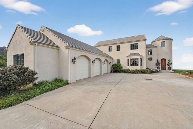 17599 Montebello Road, Cupertino, CA 95014