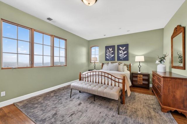 17599 Montebello Road, Cupertino, CA 95014