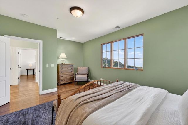 17599 Montebello Road, Cupertino, CA 95014